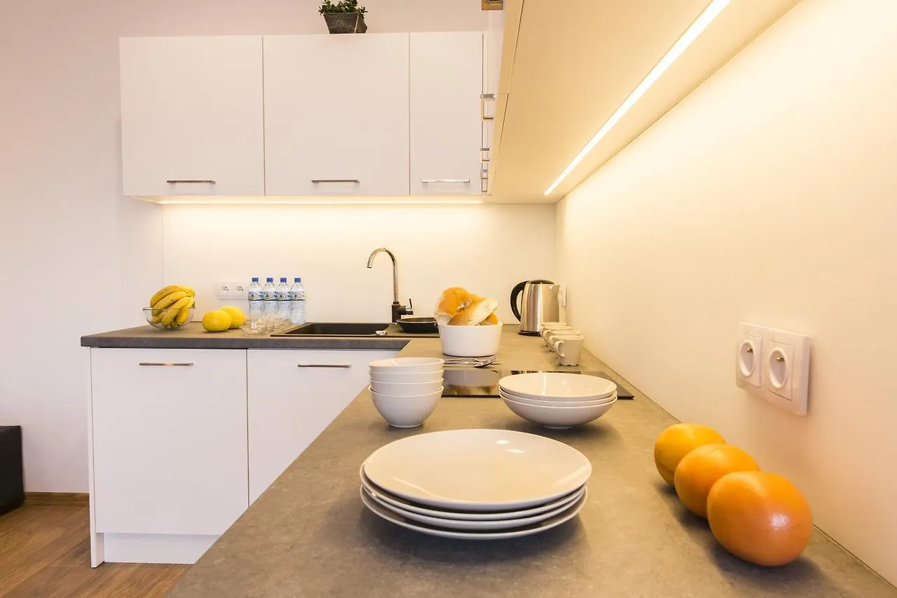 זקופאנה Udanypobyt Apartament Skocznia דירה